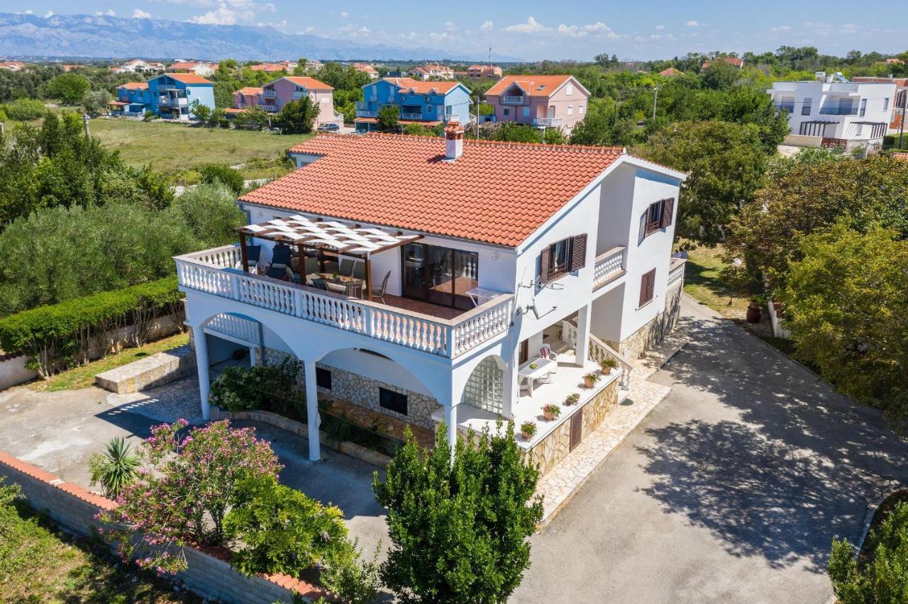 Apartment Astoria Затон Екстер'єр фото