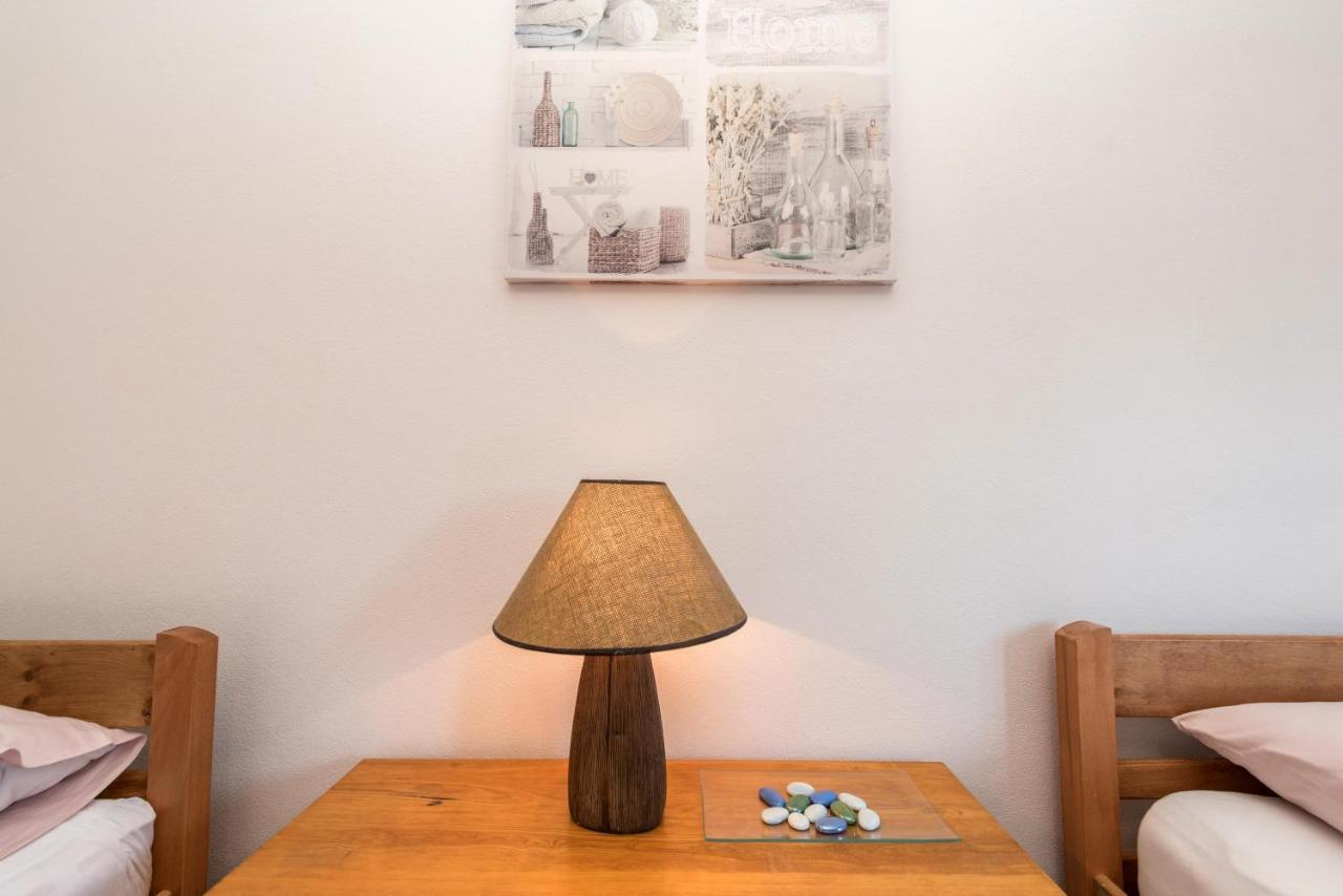 Apartment Astoria Затон Екстер'єр фото