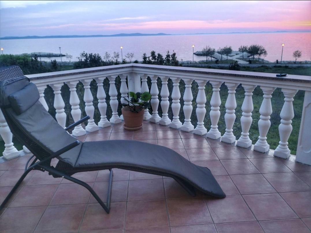 Apartment Astoria Затон Екстер'єр фото